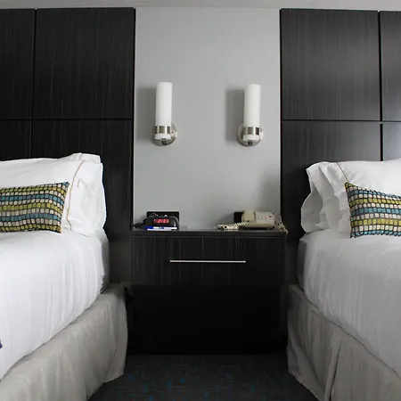 Holiday Inn Express Janesville-I-90 & Us Highway 14 By Ihg Exterior photo