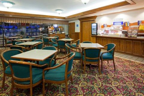 Express Janesville-i-90 & Us Highway 14 By Ihg Janesville