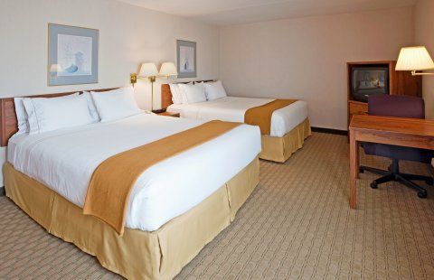 Express Janesville-i-90 & Us Highway 14 By Ihg 2* Janesville