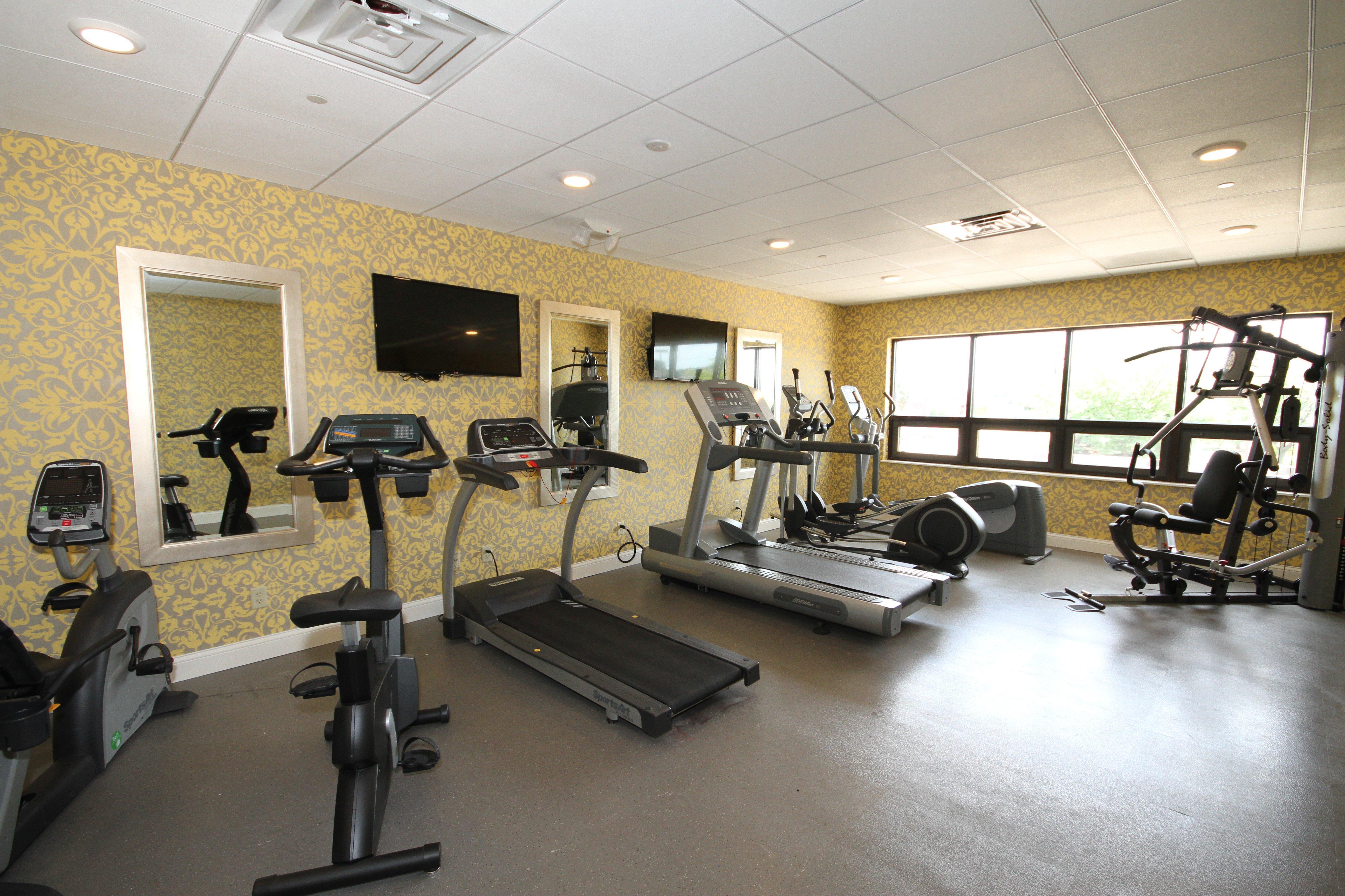 Hotel Express Janesville-i-90 & Us Highway 14 By Ihg