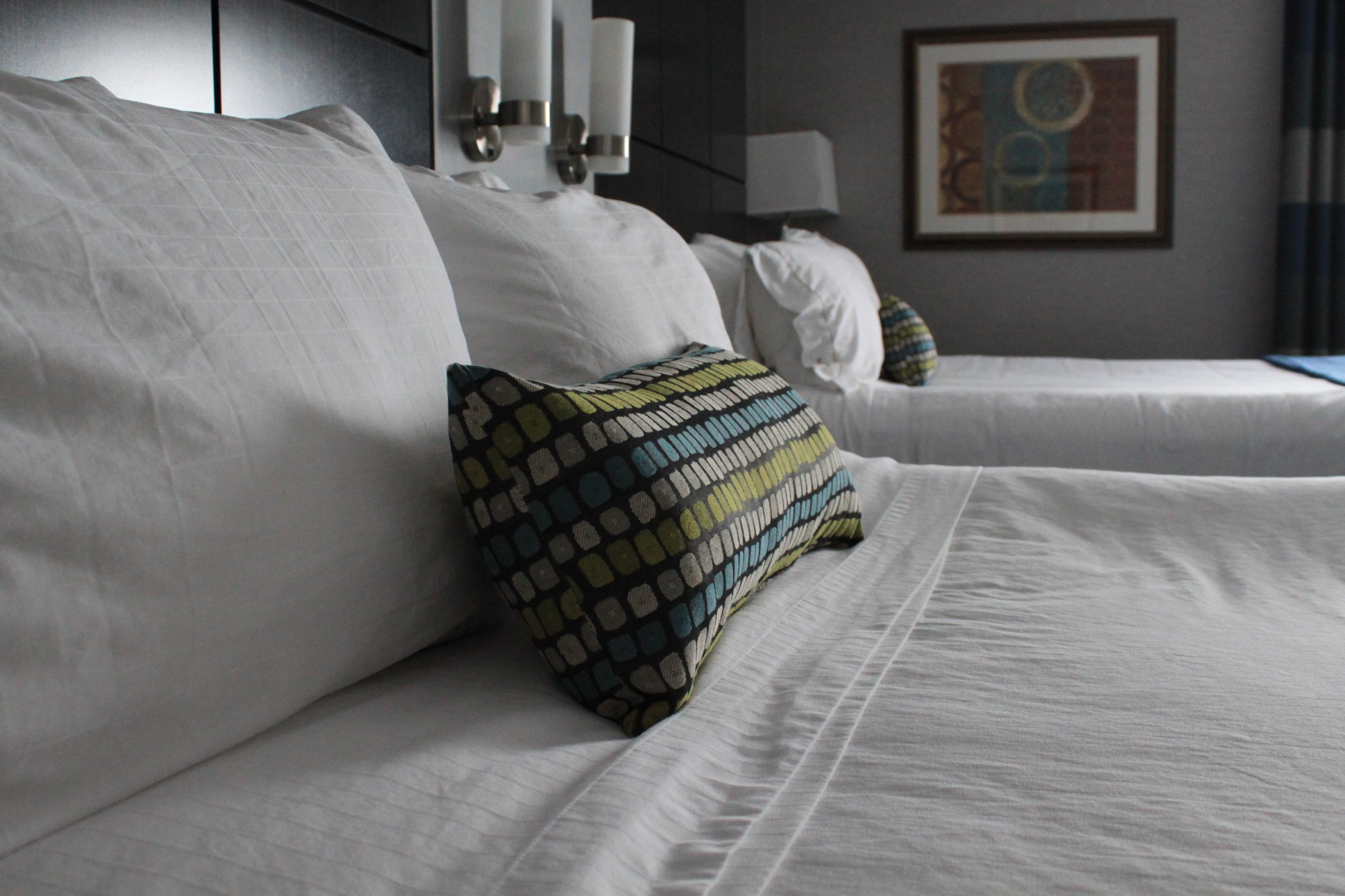 Express Janesville-i-90 & Us Highway 14 By Ihg Hotel 2*