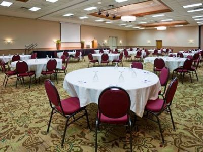 Express Janesville-i-90 & Us Highway 14 By Ihg Hotel 2*